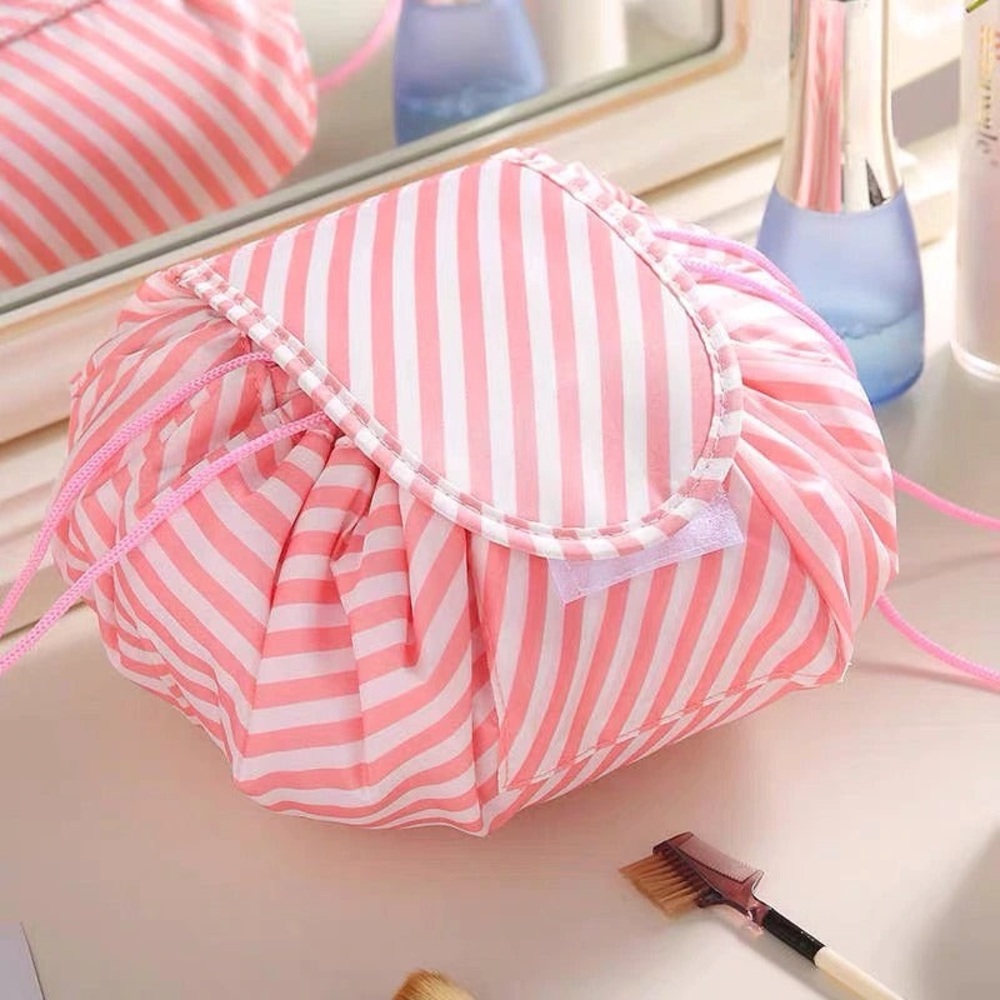 NEW! Maison Lux Cinch Bag for Cosmetics and So Much More!